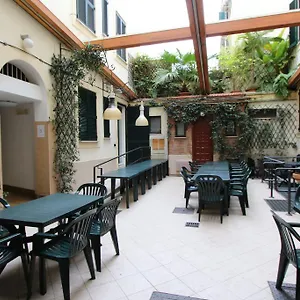 residence-candia.it-romehotels.com/